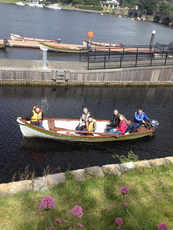 Shannon Breeze B&B Killaloe Buitenkant foto