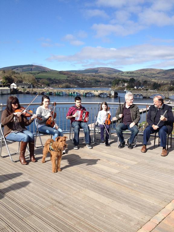 Shannon Breeze B&B Killaloe Buitenkant foto